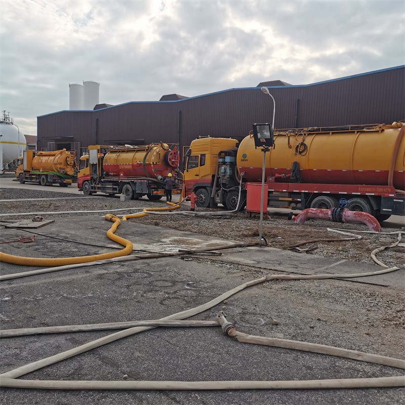 巫山污水池清理